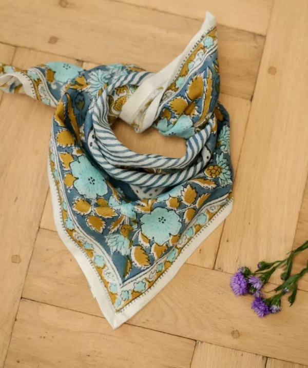 Petit foulard - balkan orage