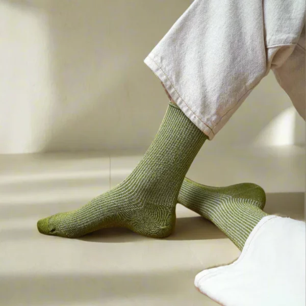 Chaussettes en lyocell KLUE Glitter Lurex olive green – Image 2