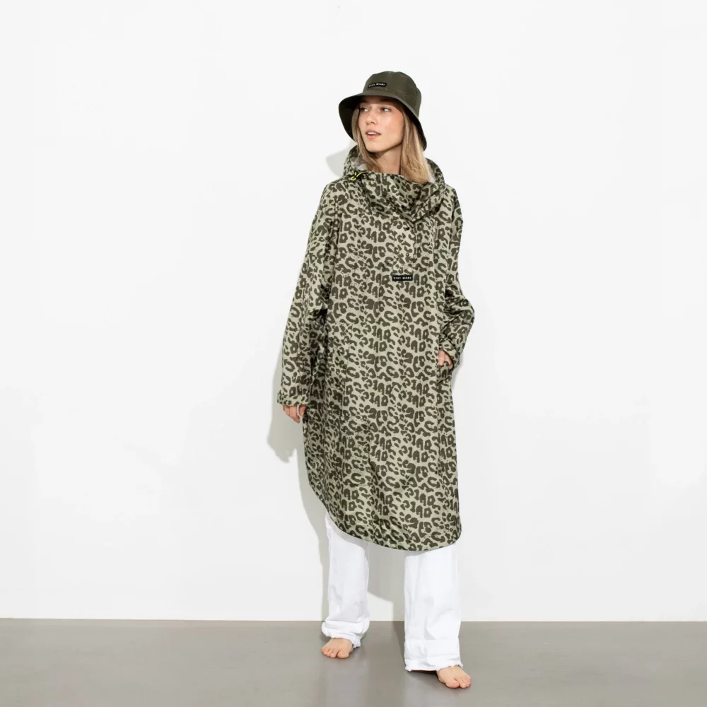 raincoat-leo-splashes-olivepale-olive-382182