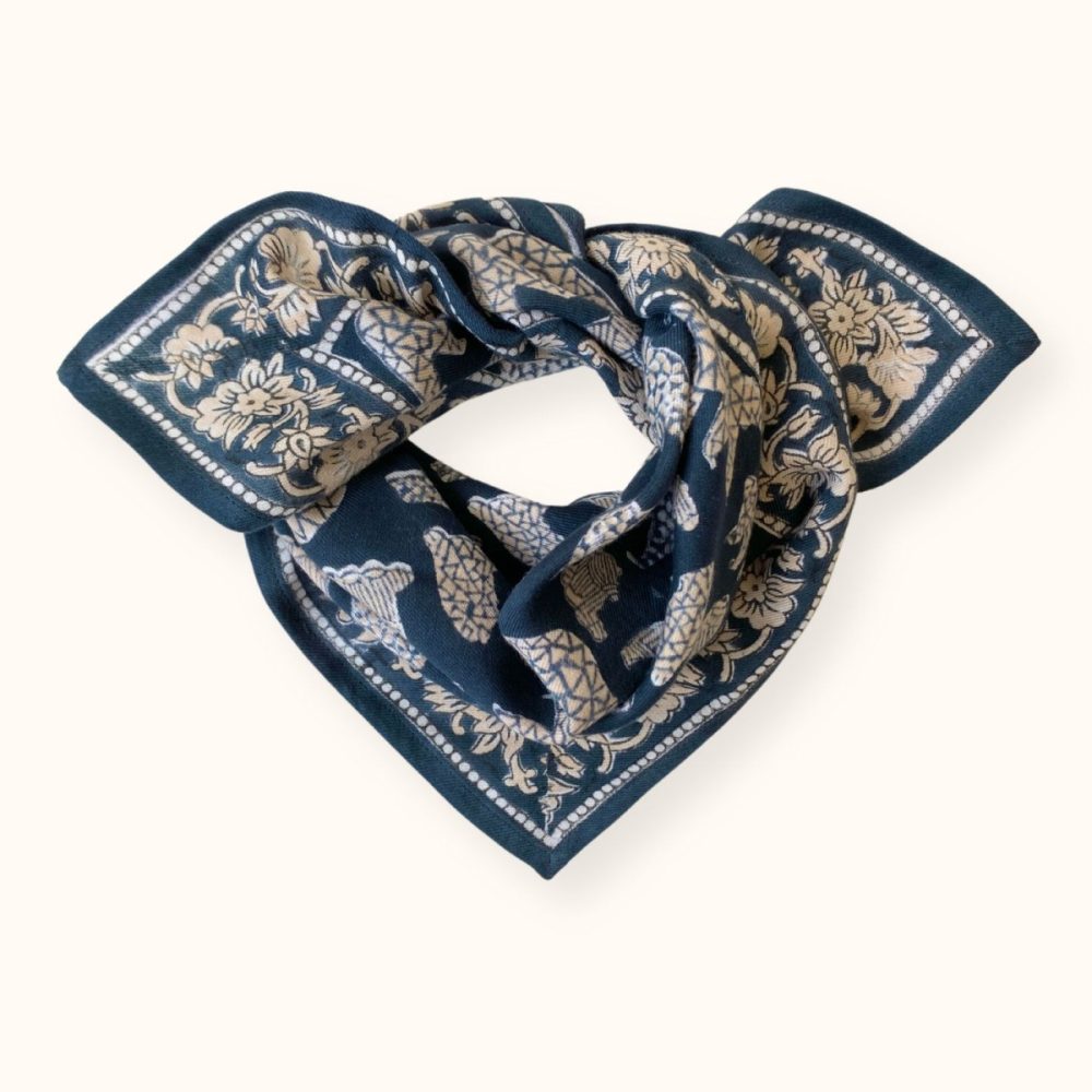 small-foulard-manika-ours